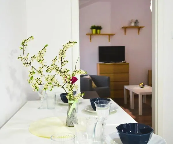 Extra Zone Apartamento *